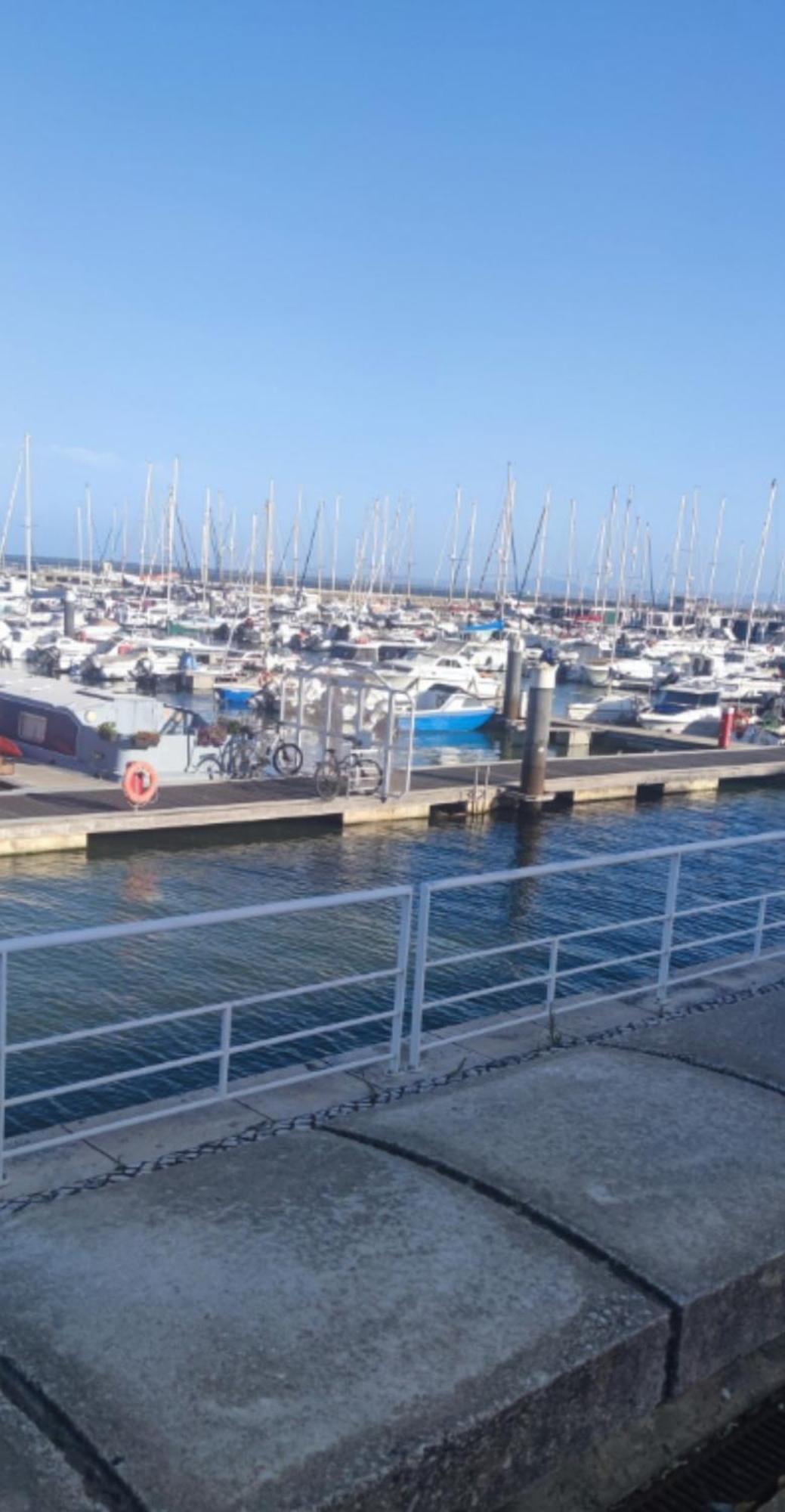 Boat Botel Lisboa